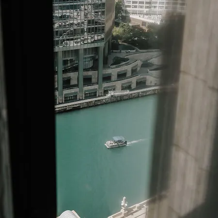 Club Quarters Wacker At Michigan, Chicago