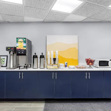 Super 8 By Wyndham Il Hotel Chicago