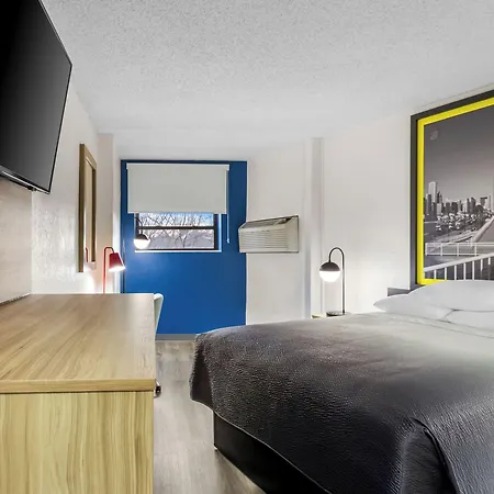 Super 8 By Wyndham Il