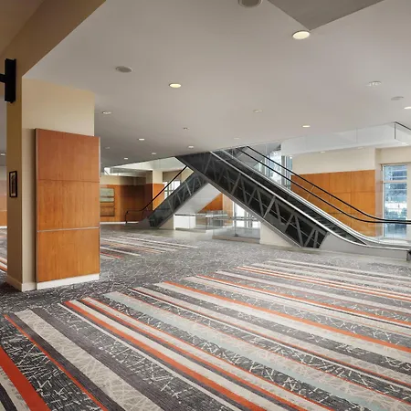 Embassy By Hilton Downtown Magnificent Mile