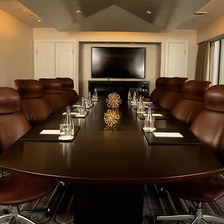 The Gwen, A Luxury Collection Hotel, Michigan Avenue Hotel