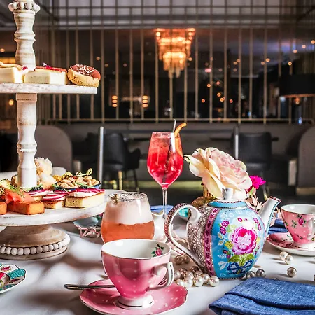 The Gwen, A Luxury Collection Hotel, Michigan Avenue Chicago