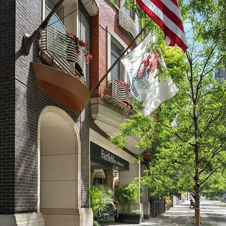 Fairfield And Downtown/ Magnificent Mile Hotel 3*