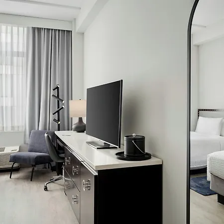 Fairfield And Downtown/ Magnificent Mile Hotel Chicago