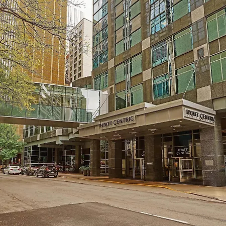 Hotel Hyatt Centric Magnificent Mile 4*
