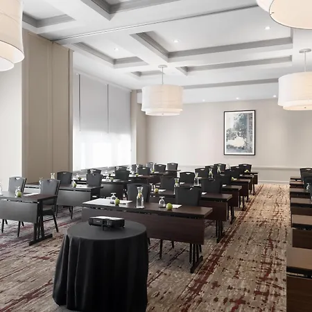 Hotel Hilton Garden Downtown/magnificent Mile