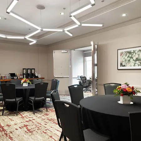 Hilton Garden Downtown/magnificent Mile Hotel Chicago