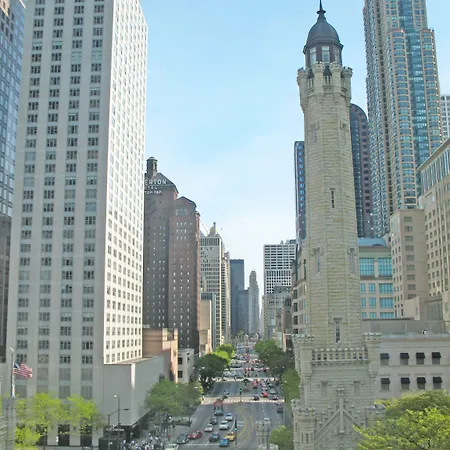 Express - Magnificent Mile By Ihg Hotel Chicago