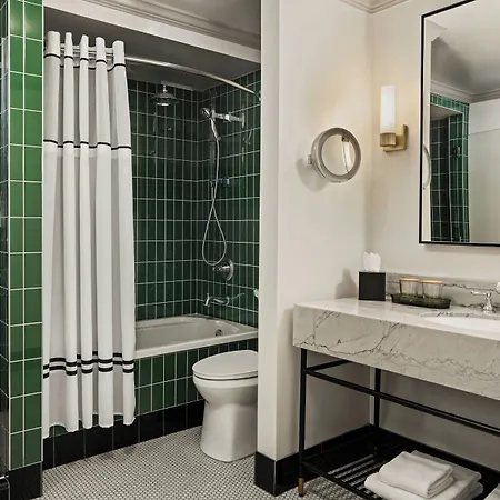 The Talbott, Autograph Collection 4* Chicago