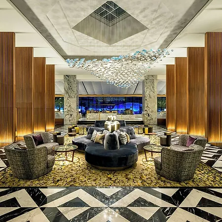 The Ritz-carlton, Hotel