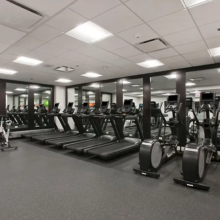 Embassy - Downtown River North 3*