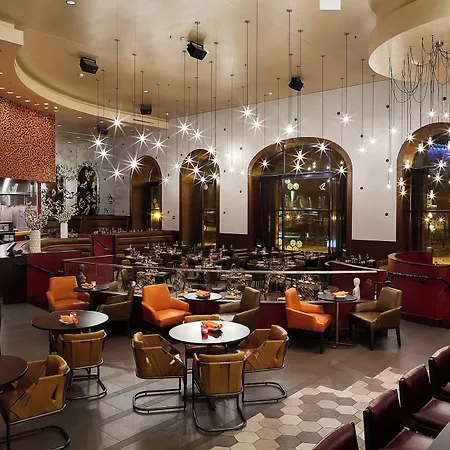Hotel The Blackstone, Autograph Collection 4*