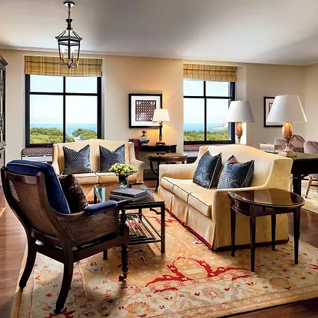 The Blackstone, Autograph Collection Chicago