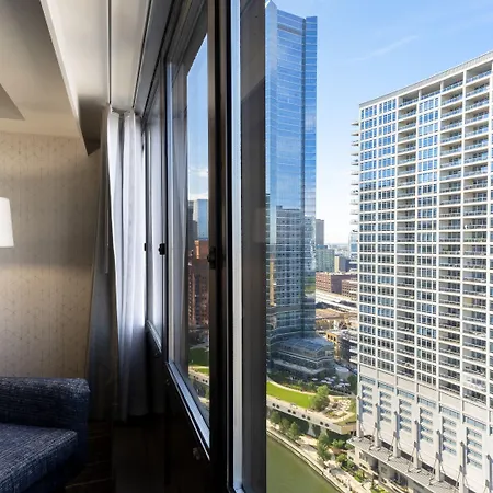 Mart Plaza River North, An Ihg Chicago