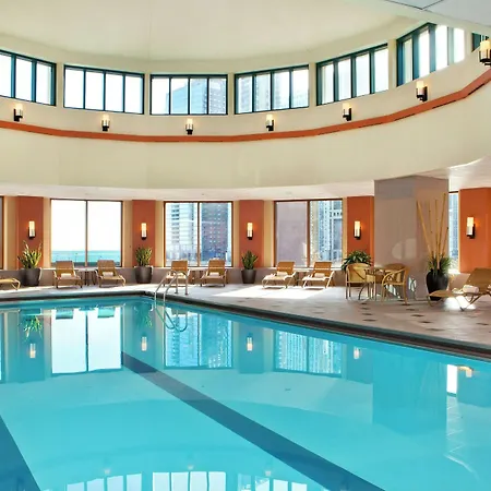 Sheraton Grand Riverwalk Hotel 4*