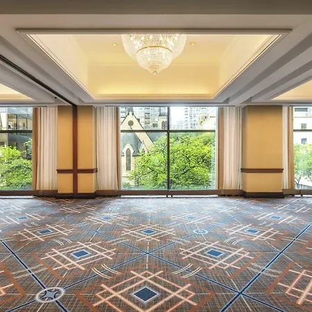 Hotel Omni