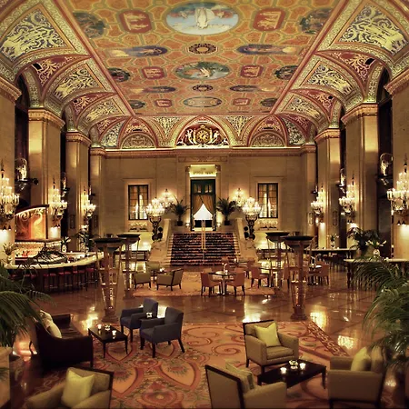 Hotel The Palmer House Hilton
