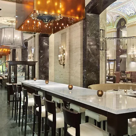 The Palmer House Hilton 4* Chicago
