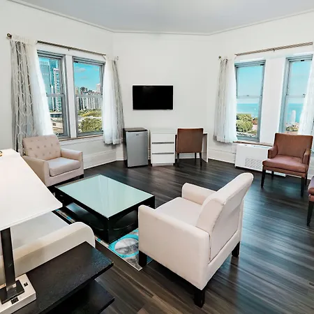 Hotel Congress Plaza 4*
