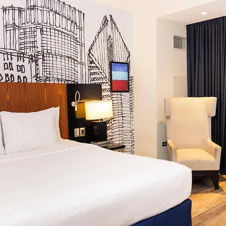 Radisson Blu Aqua Hotel, Hotel 4*