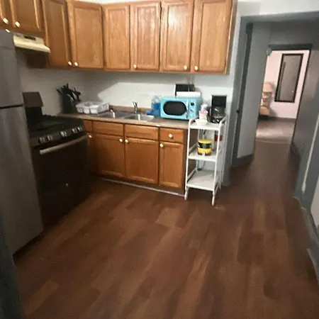 Hostel 424
