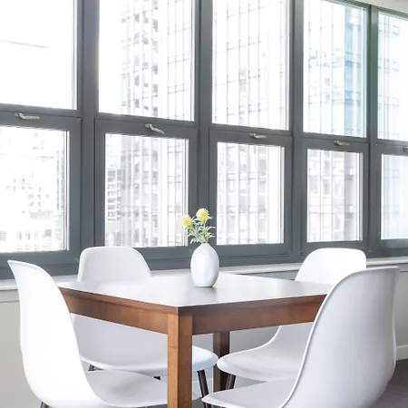 Kasa Magnificent Mile 4* Chicago