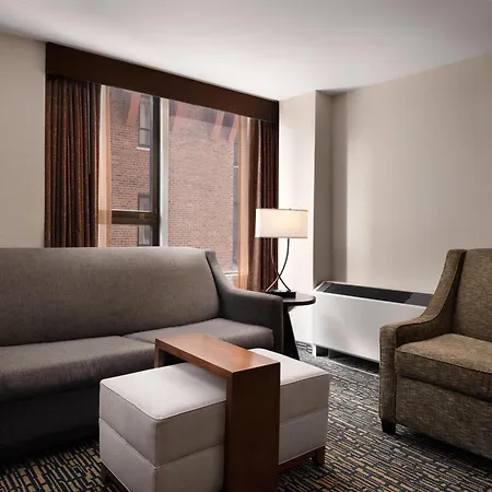 Homewood By Hilton Downtown - Magnificent Mile Chicago