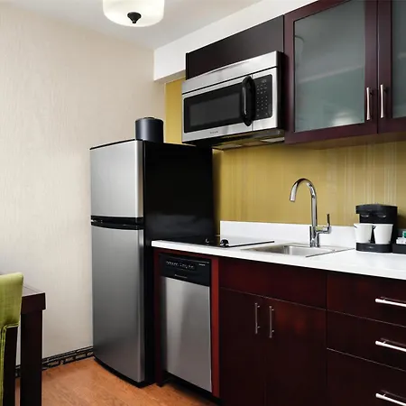 Homewood By Hilton Downtown - Magnificent Mile Hotel
