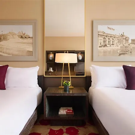 The Royal Sonesta River North 4* Chicago