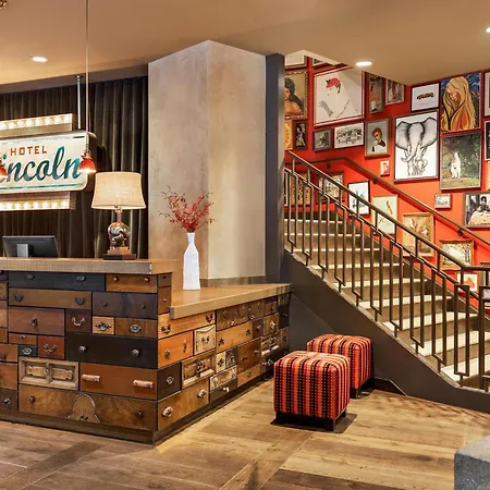 Lincoln Hotel 4*