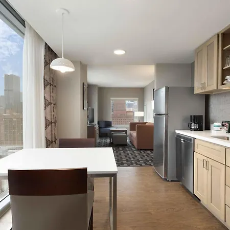 Homewood By Hilton West Loop Fulton Mkt Area Hotel