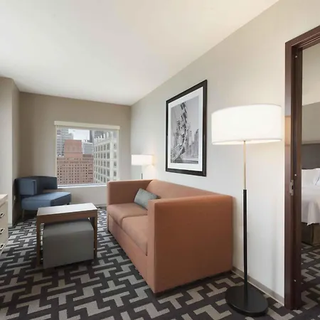 Hotel Homewood By Hilton West Loop Fulton Mkt Area 3*