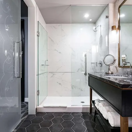 Londonhouse Chicago, Curio Collection By Hilton Hotel