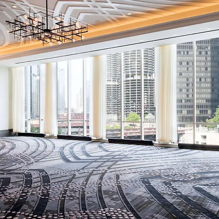 Hotel Londonhouse Chicago, Curio Collection By Hilton