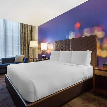The Collection Magnificent Mile Hotel 4*