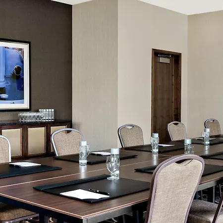 Home2 By Hilton Mccormick Place Chicago