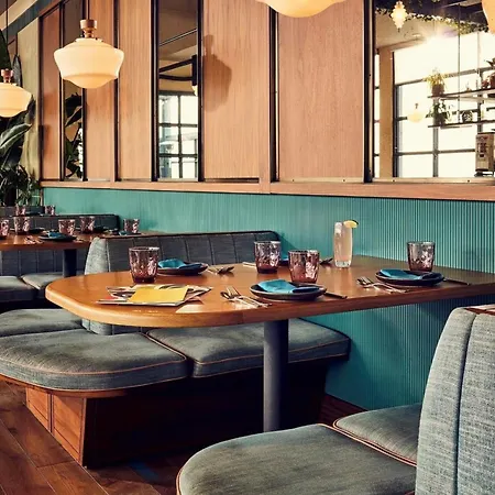 The Hoxton, 4* Chicago