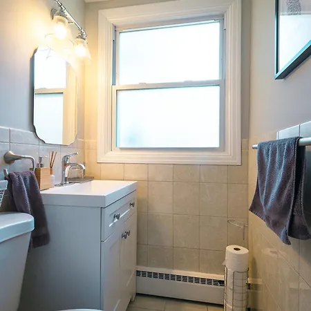 Holiday home Northside Famlynest Lincoln Sq 4br 2ba 2p Rare Find *
