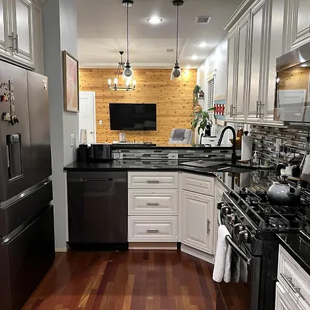 Cozy Next To The River Apartment