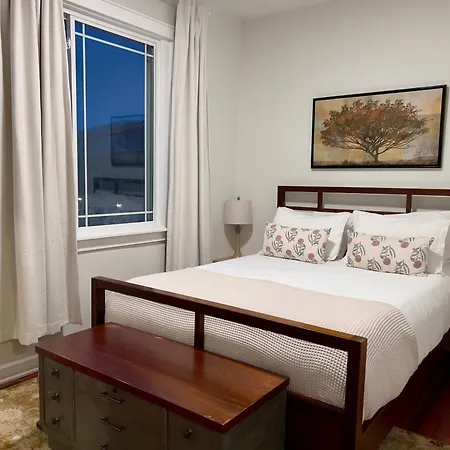 Apartment Cozy Next To The River Chicago