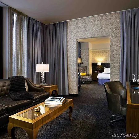 Downtown, Autograph Collection Hotel Chicago