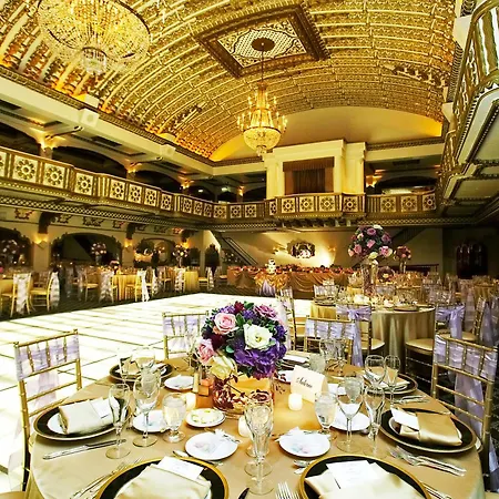 Millennium Knickerbocker Hotel 4*