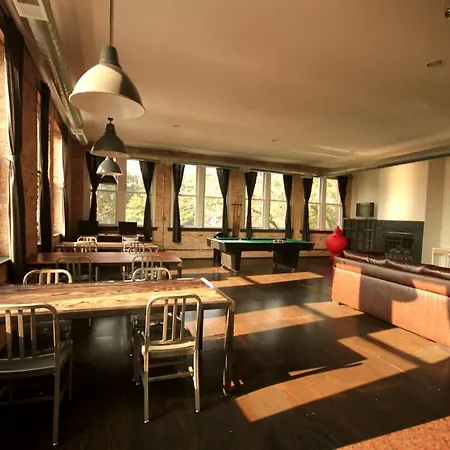 Hostel Urban