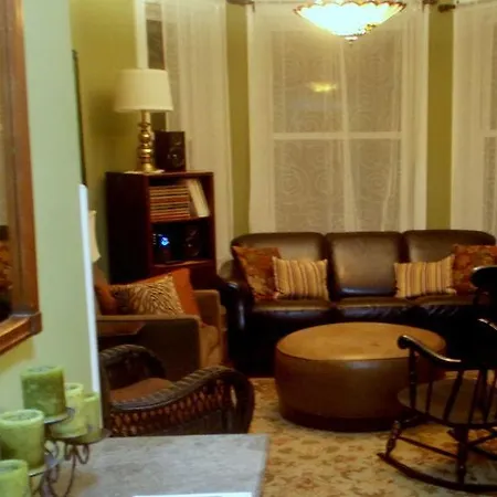 Chicago On Newport Apartment Chicago