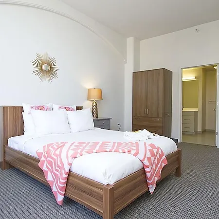 Apartment Two-bedroom On W Van Buren Street Apt 1304 *