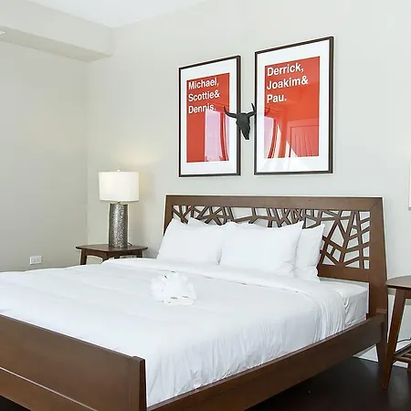Two-bedroom On W Randolph Street Apt 6b *