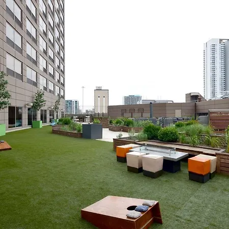 Modern West Loop Apartments Chicago