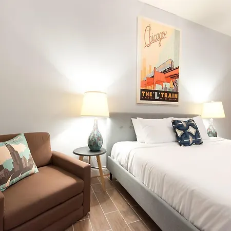 Apartment Studio On W Fullerton Avenue Apt D Chicago