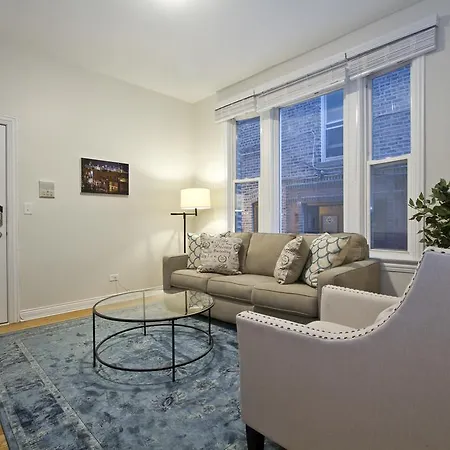 Two-bedroom On W Division Street Apt 1r
