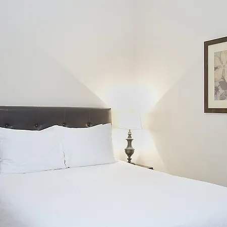 Three-bedroom On N Seminary Avenue Apt 1 Apartment Chicago